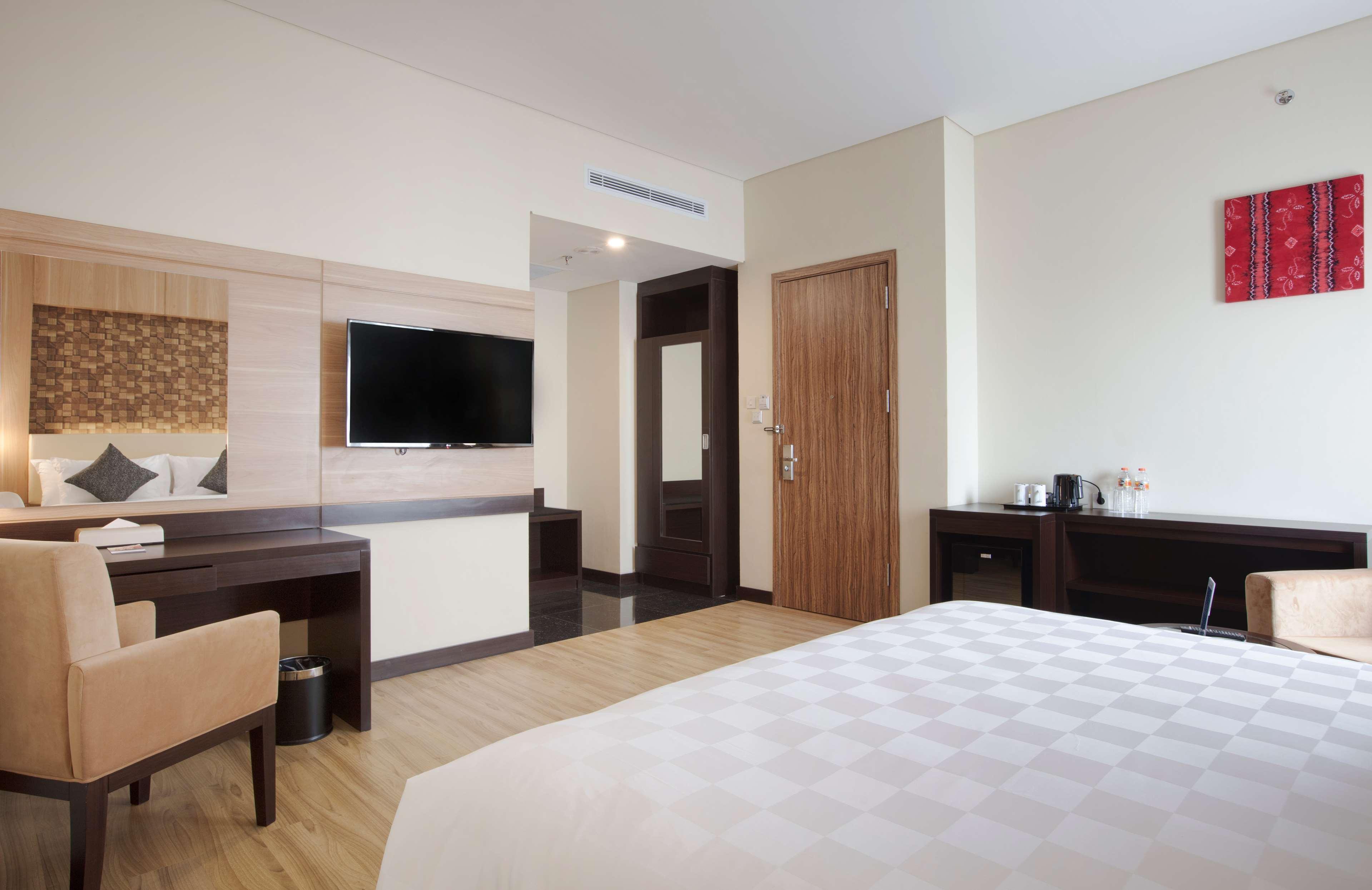 Best Western Kindai Hotel Banjarmasin  Extérieur photo