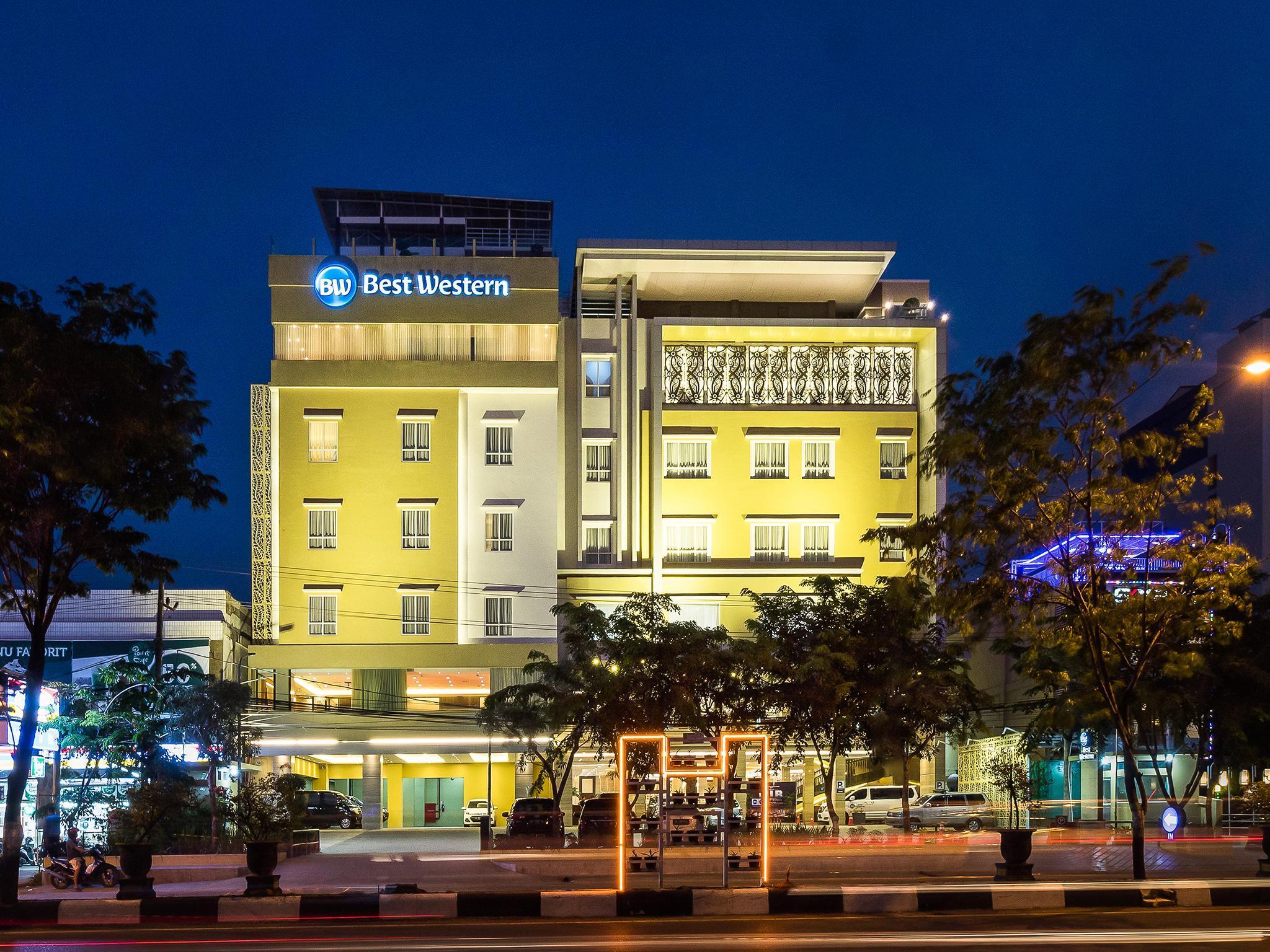 Best Western Kindai Hotel Banjarmasin  Extérieur photo