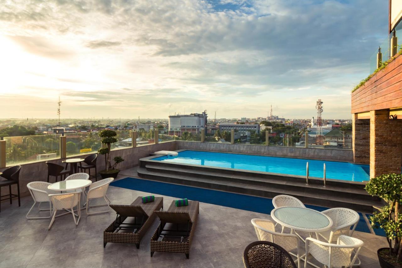Best Western Kindai Hotel Banjarmasin  Extérieur photo